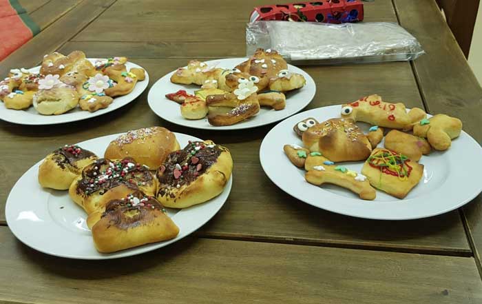 Teller mit Plätzchen